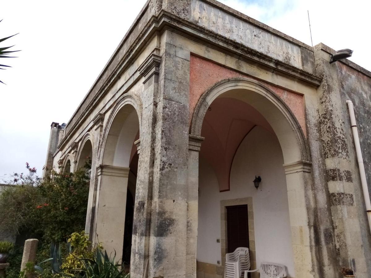 Masseria La Colombaia Poggiardo Exterior foto