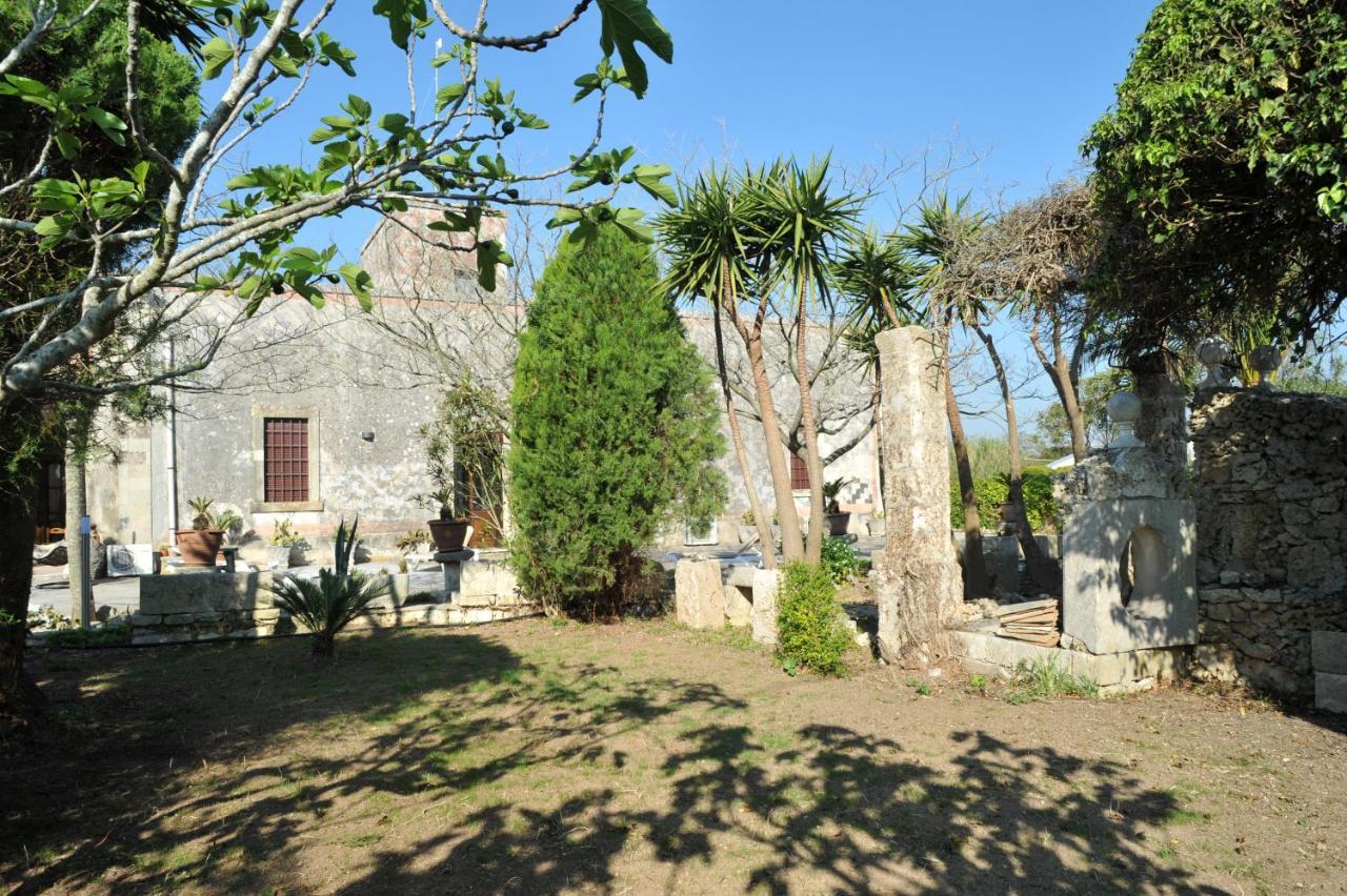 Masseria La Colombaia Poggiardo Exterior foto